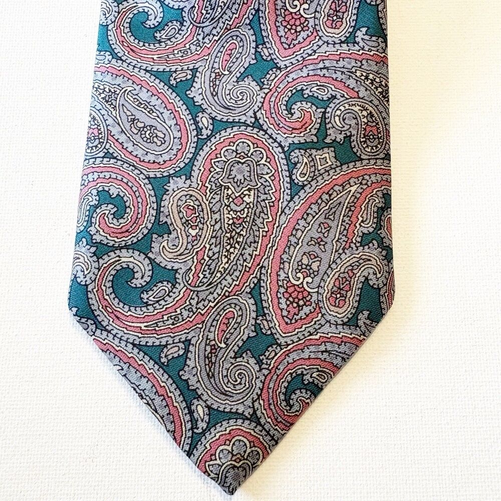 Gant Neck Tie 100% Silk Teal Gray Pink Paisley Business Attire Classic